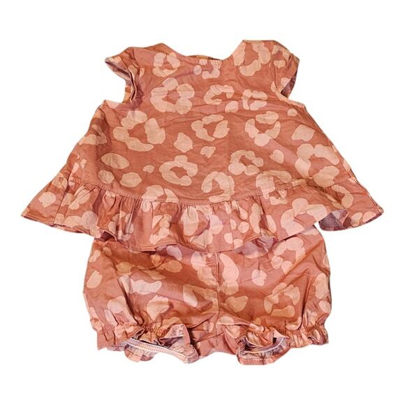 Carter’s Baby Outfit Size 3-6 Months – Dusty Pink Cheetah Print Top w/ Bloomers - Picture 1 of 4